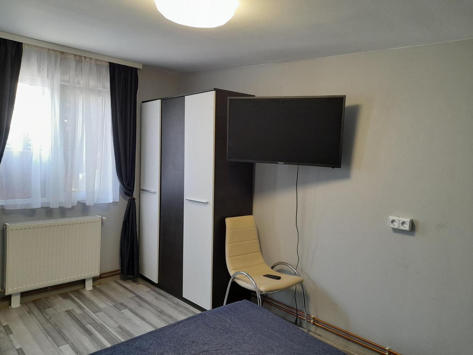 Garsoniera Sic Zona Terapia Zona Linistita La Casa Cu Parcare Lejlighed Cluj-Napoca Eksteriør billede