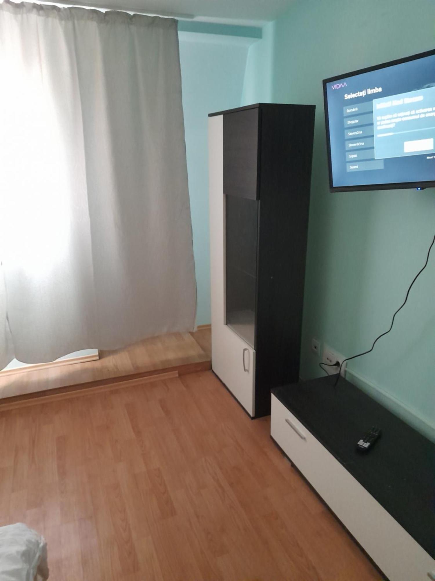 Garsoniera Sic Zona Terapia Zona Linistita La Casa Cu Parcare Lejlighed Cluj-Napoca Eksteriør billede